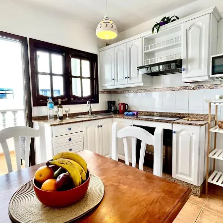 Eslanzarote Turtle House, Super Wifi, Sea Views アパート *