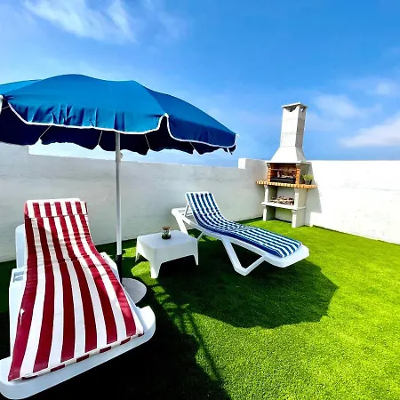 アパート Eslanzarote Turtle House, Super Wifi, Sea Views